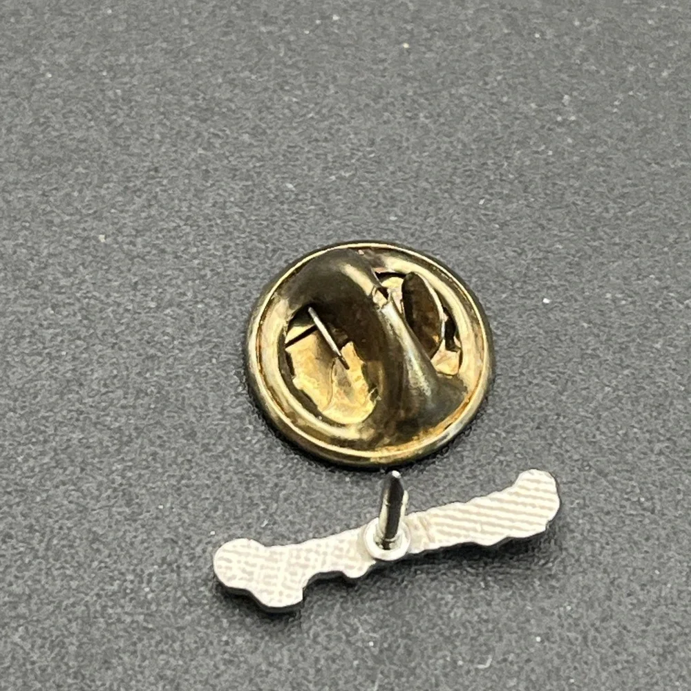 Jacksonville Florida Silver Tone Lapel Hat Pin‎